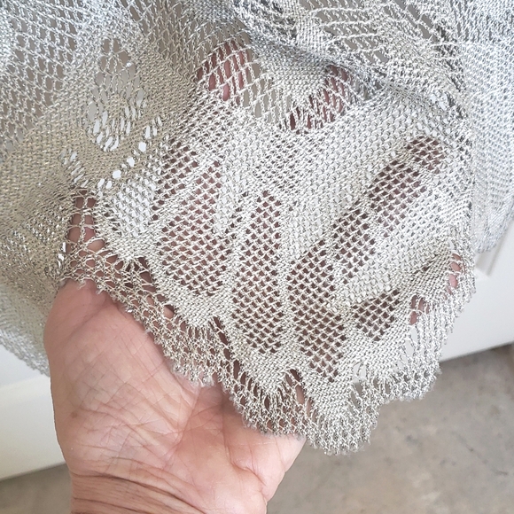 VINTAGE 90's Silver Crochet Lace Gown Dress SIZE 4 - Picture 8 of 17